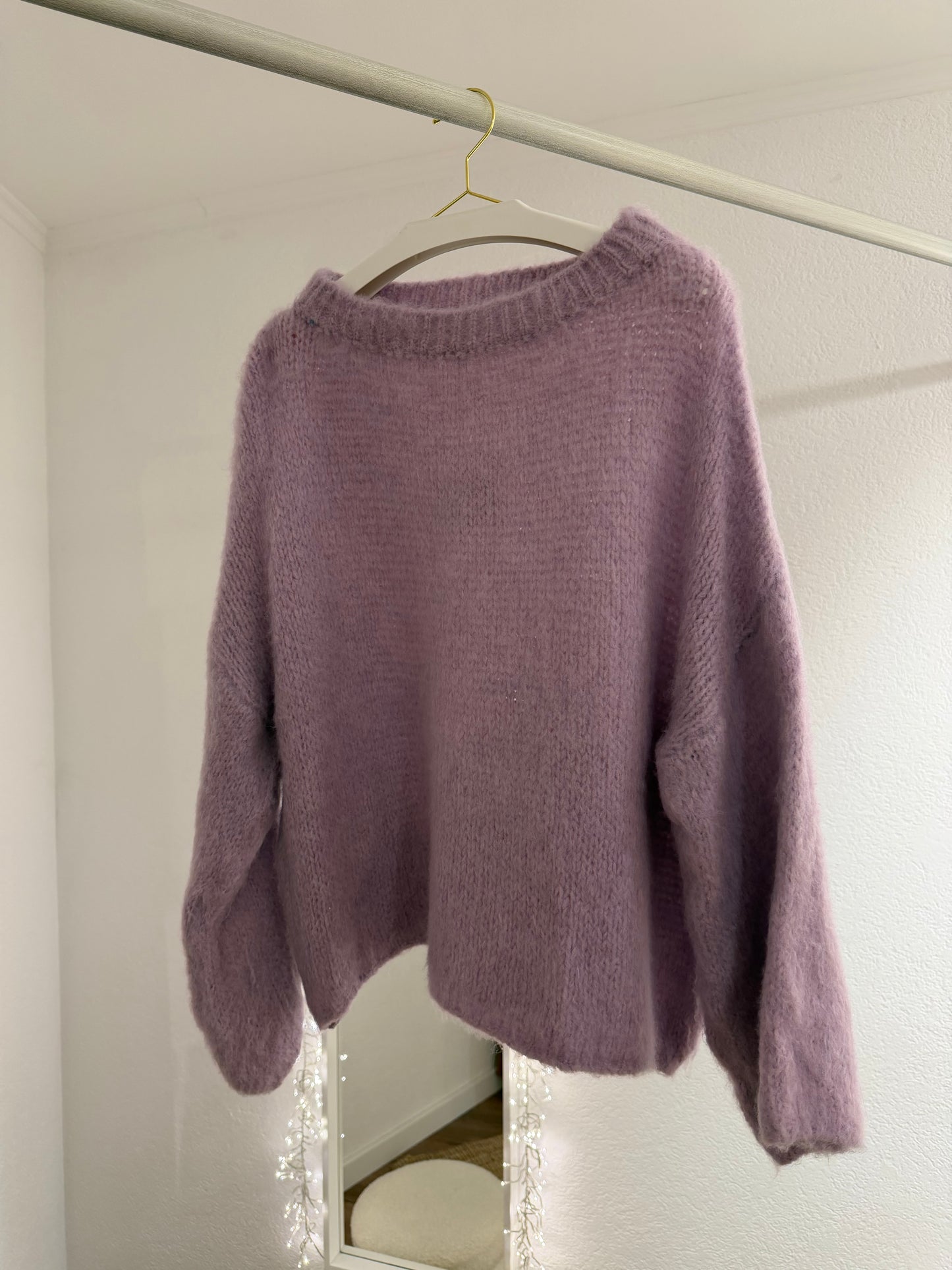 Weicher Pullover leichtem U-Boot Ausschnitt versch. Farben