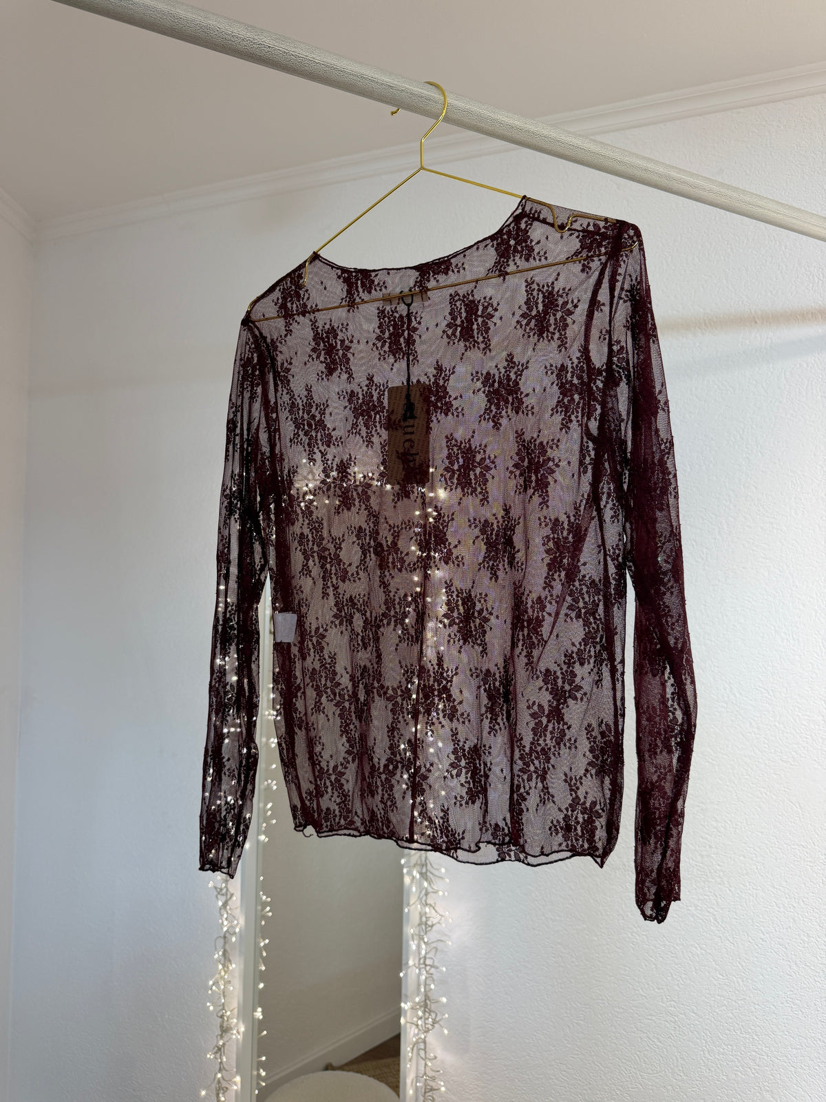 Transparente Spitzenshirts versch. Farben