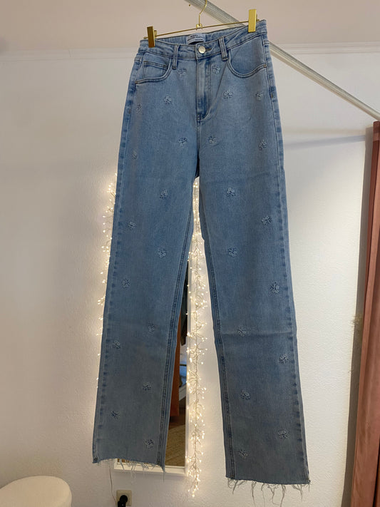 Jeans mit Blumen
