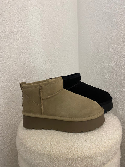 Winterboots aus Wildleder