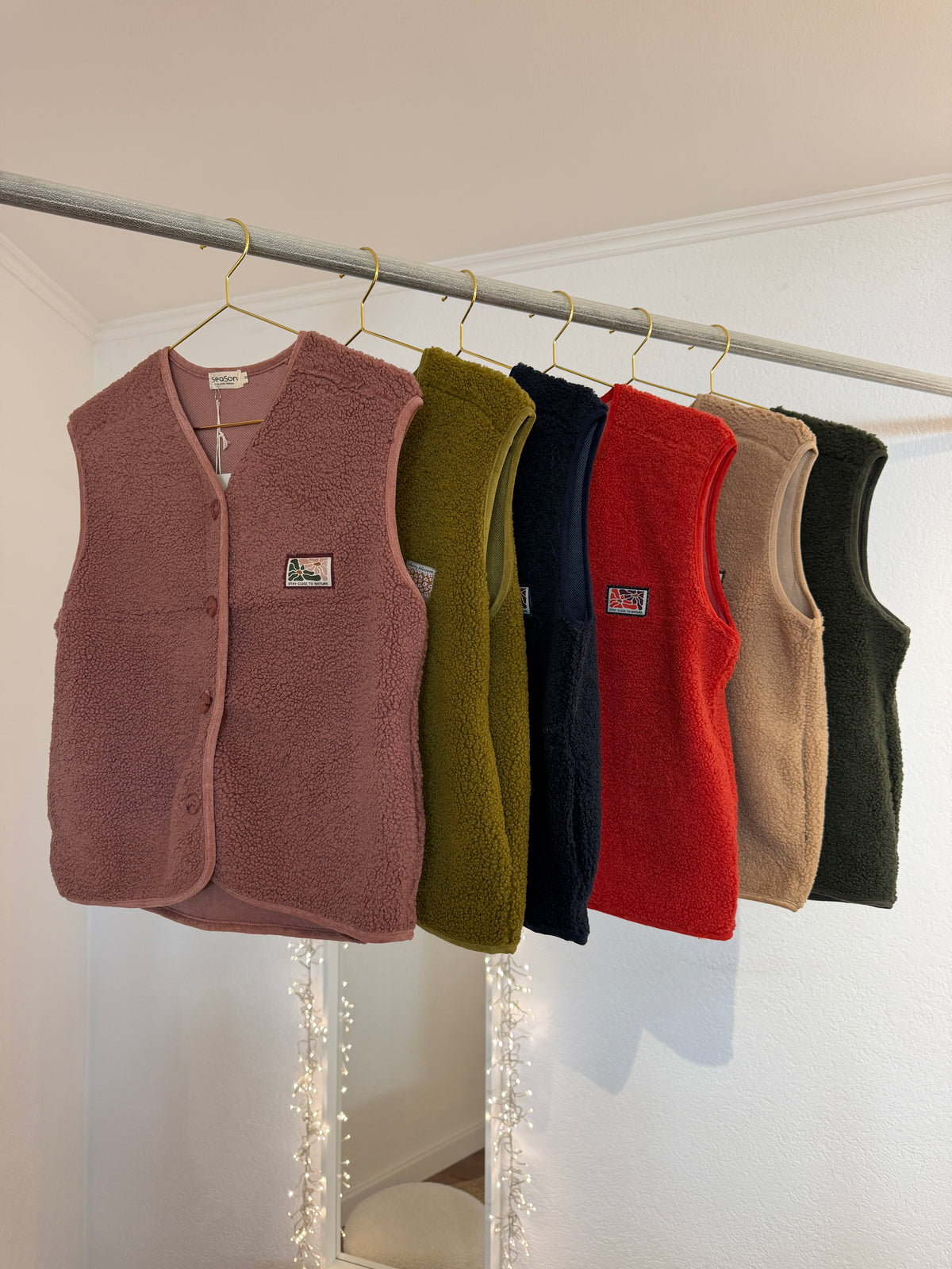 Teddywesten mit patches versch. Farben