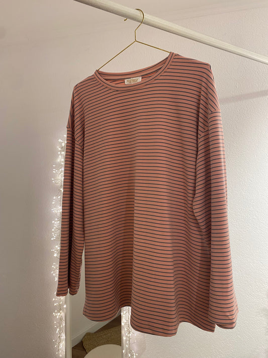 Weiches gestreiftes Sweatshirt