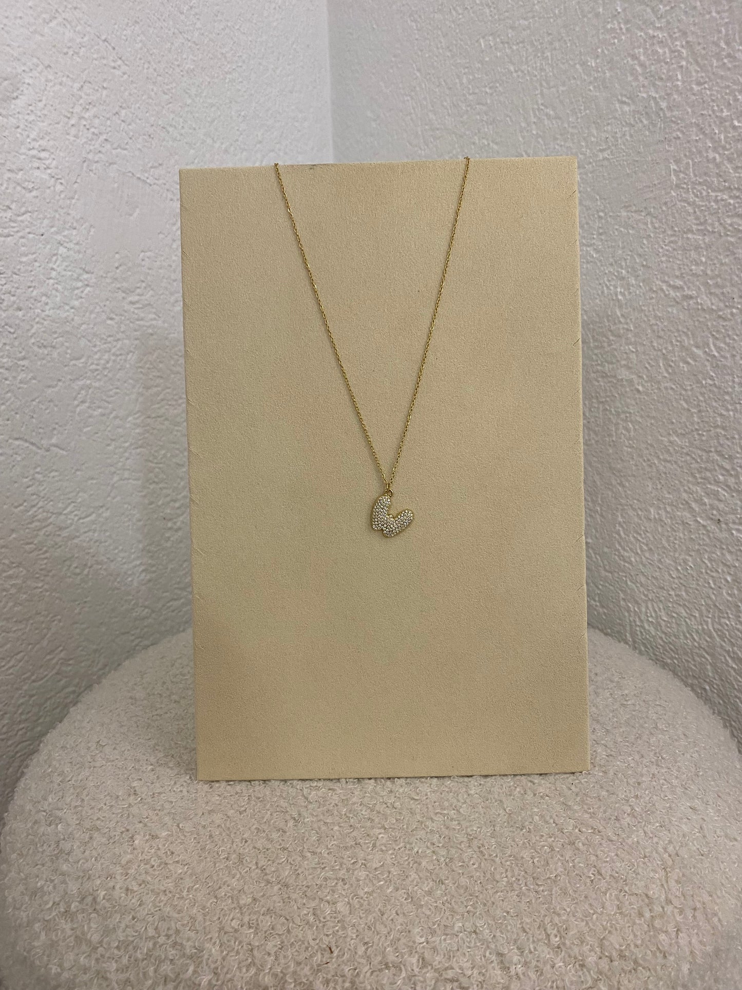 Buchstabenkette mit Glitzer