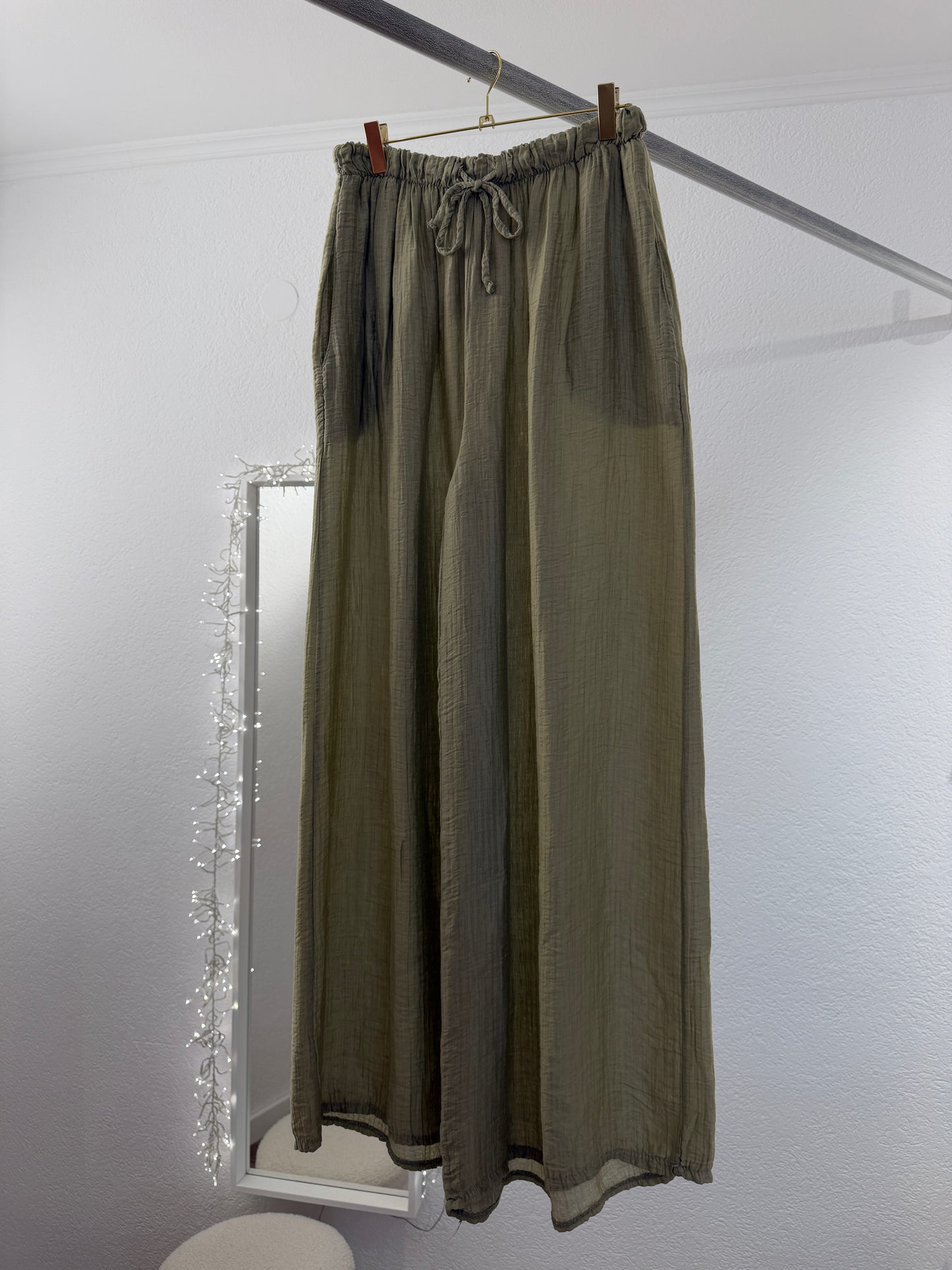 Weite luftige Hose versch. Farben